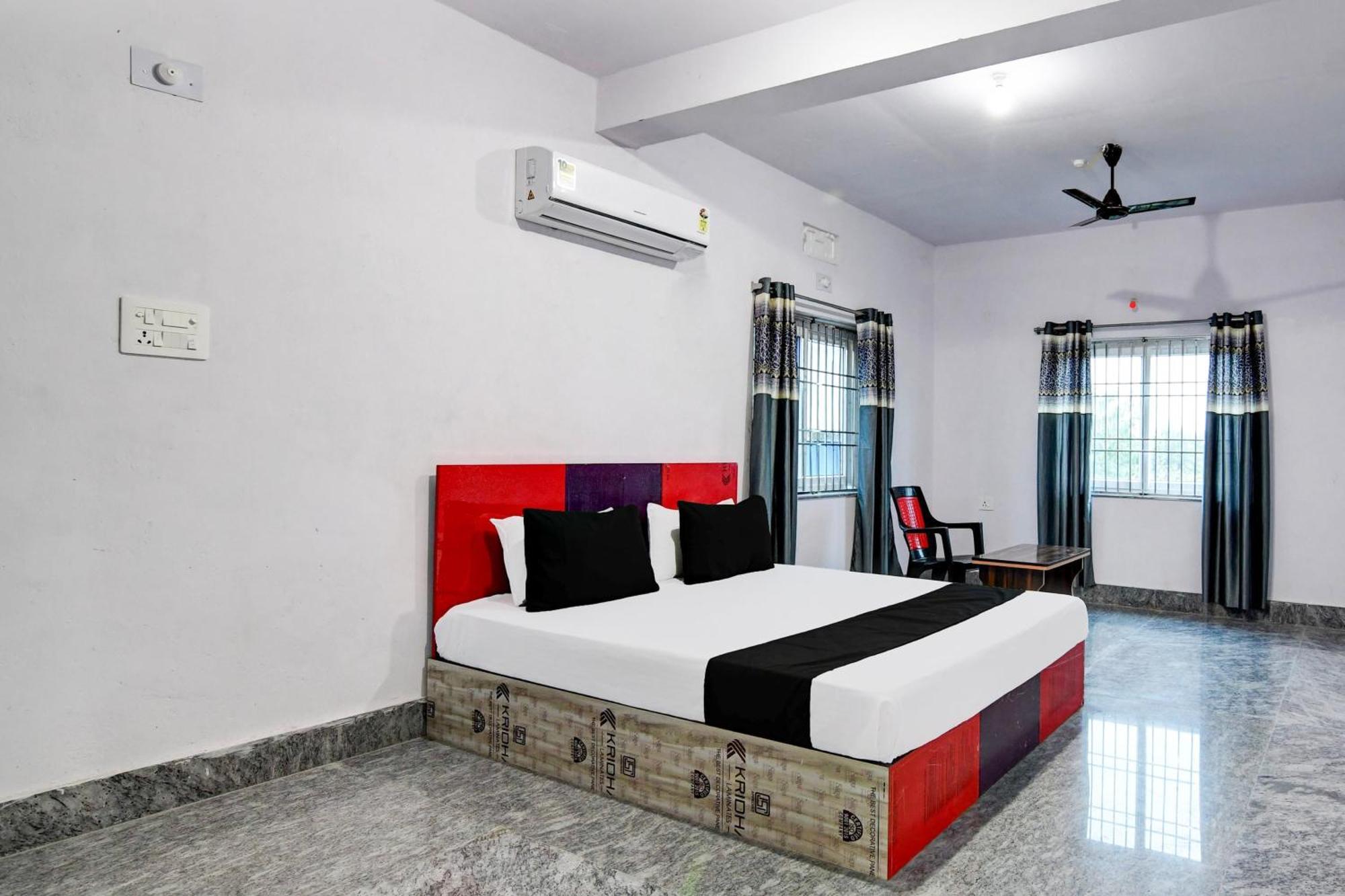 Hotel O Silk City Palace Brahmapur Exterior foto